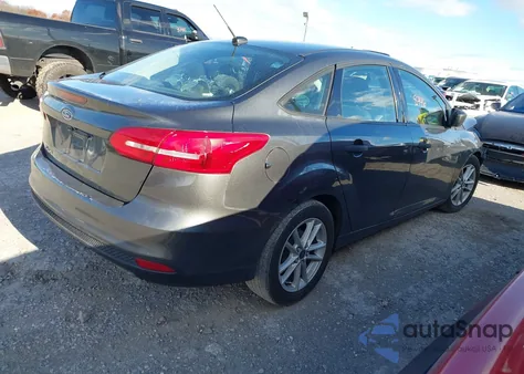 2017 Ford Focus S из США, поврежденный, VIN 1FADP3E25HL270057